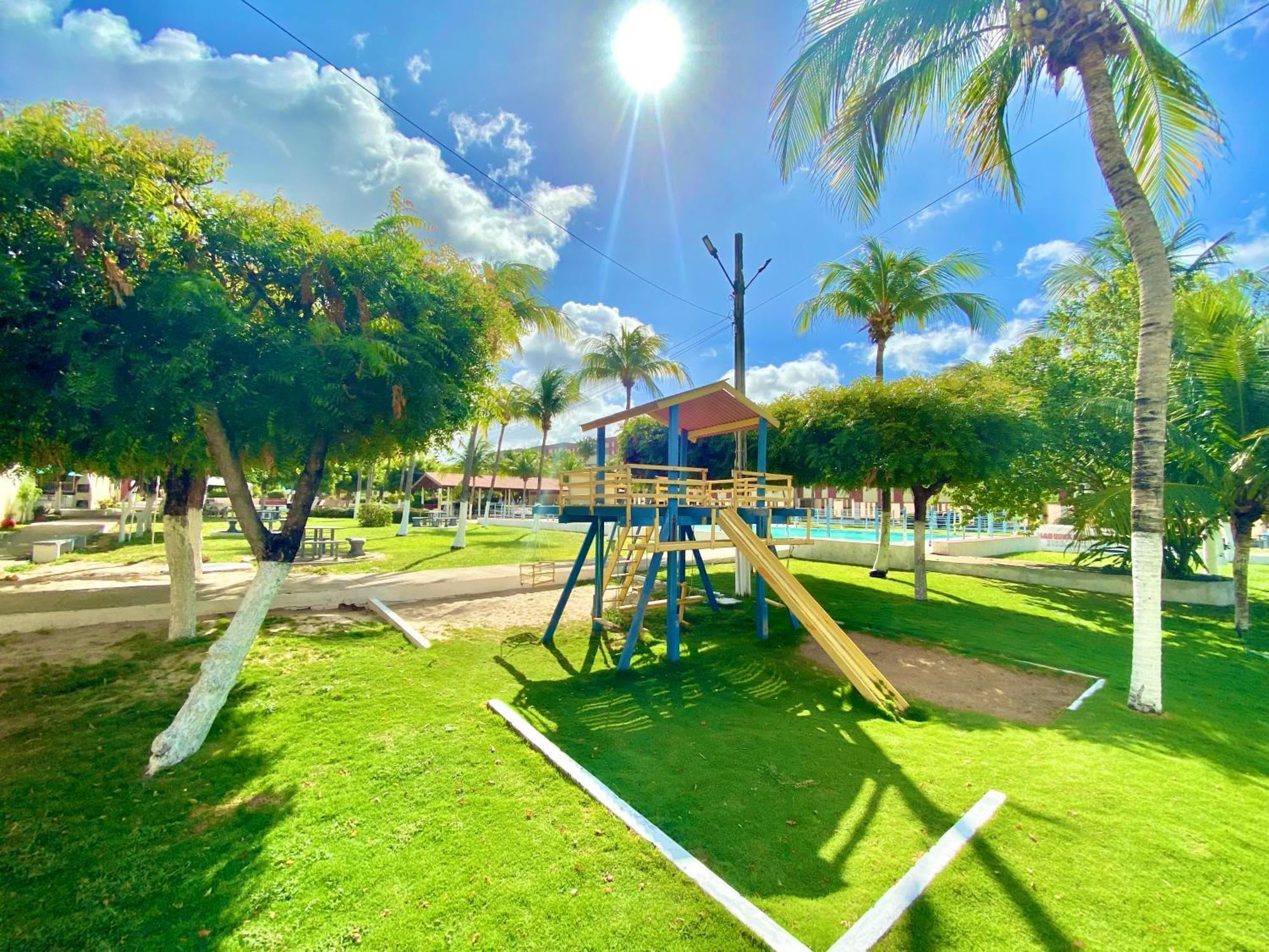 Ap Da Tia Fe No Paraiso Da De Morro Branco *